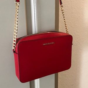 Red Michael Kors Jet Set Travel Large Crossbody